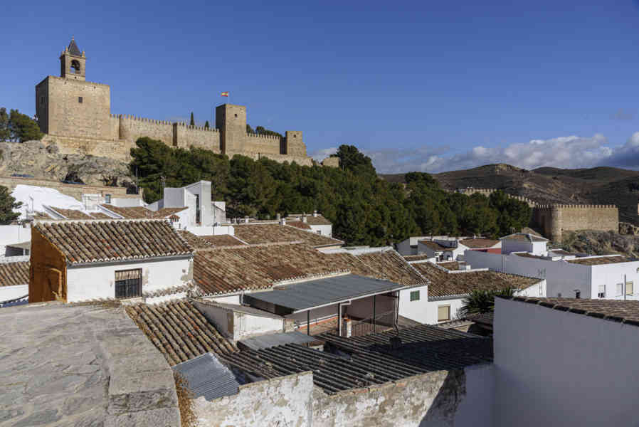 Málaga - Antequera 22 - Alcazaba.jpg